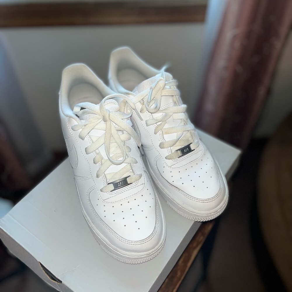 NIKE AF1